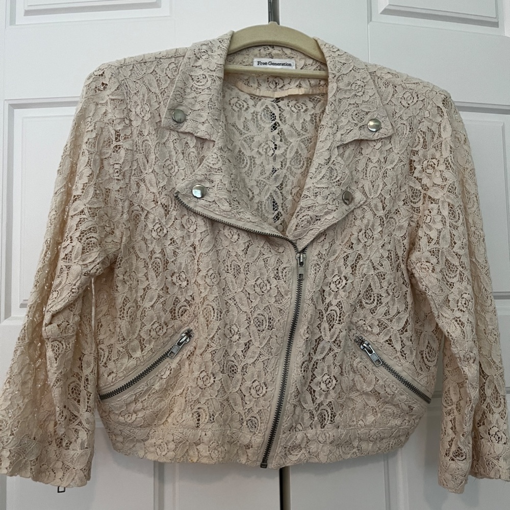 Lace Crop Style Jacket - Free Generation